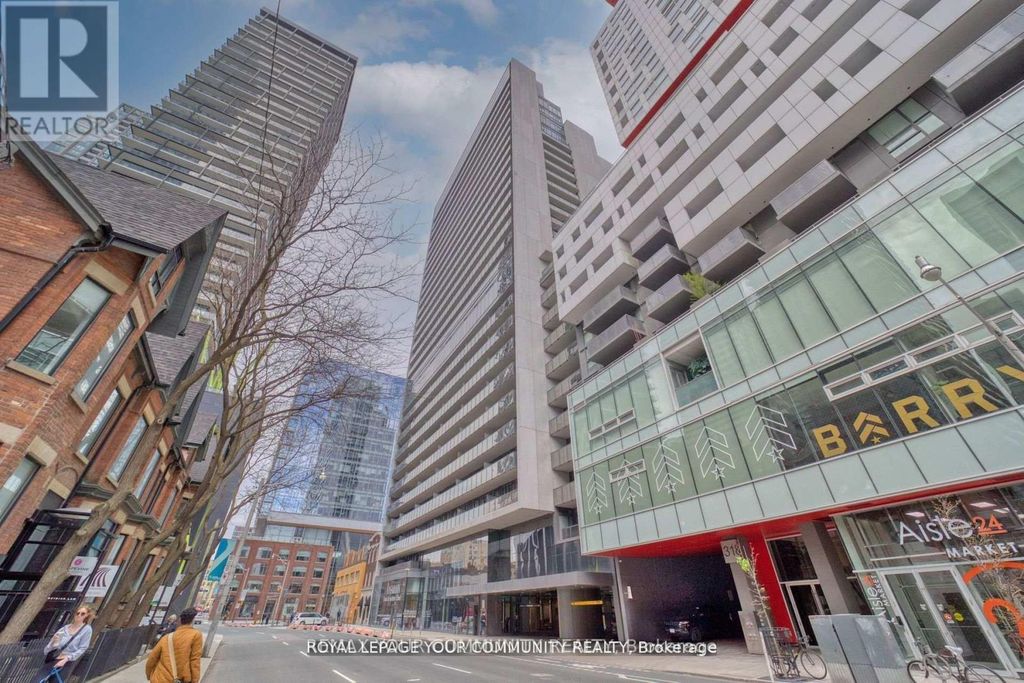 1711 - 330 Richmond Street W, Toronto (waterfront Communities)