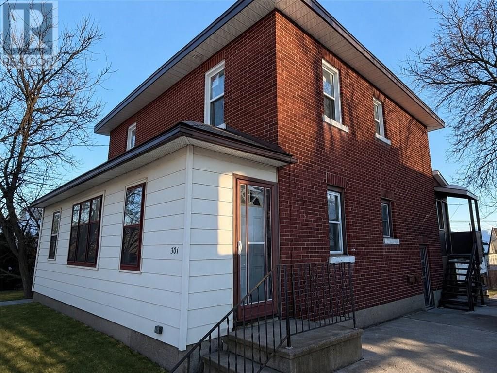 301 Hemlock Street, Sudbury