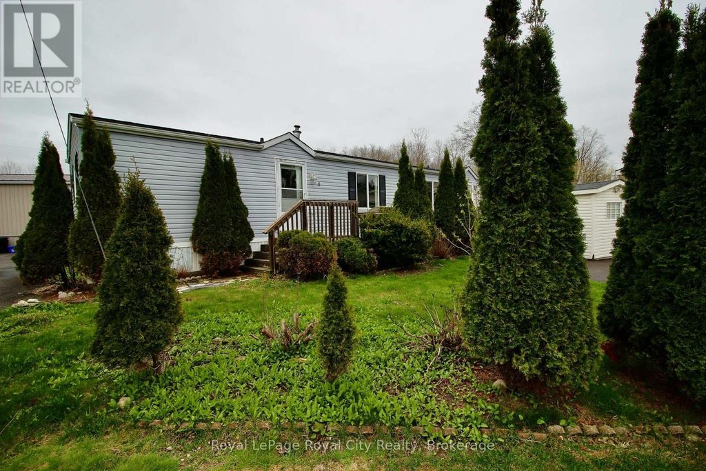 6 Olympia Avenue, Puslinch