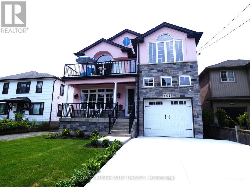 4807 Zimmerman Avenue, Niagara Falls (downtown)