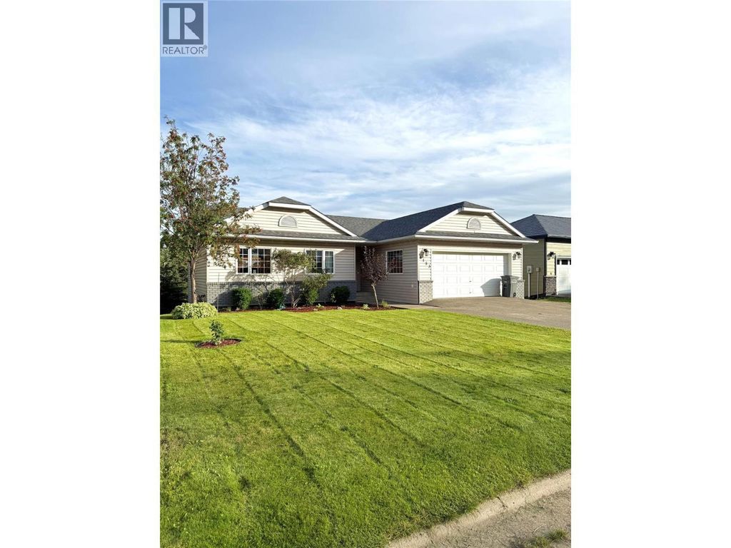 5153 45 Avenue Nw, Chetwynd