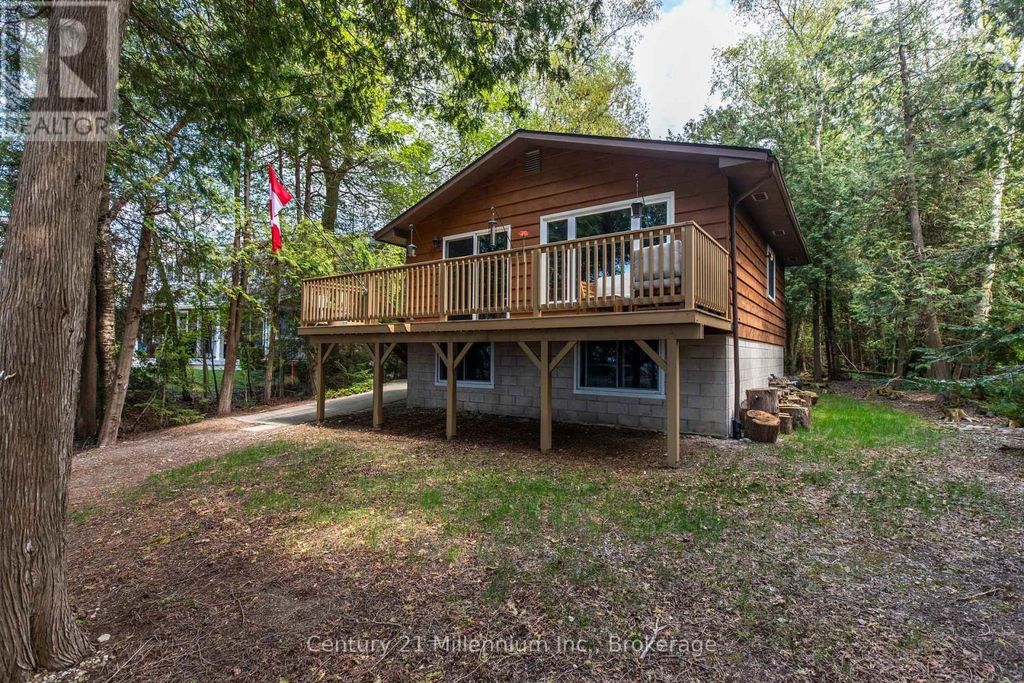 24 Miramichi Bay Road, Saugeen Shores