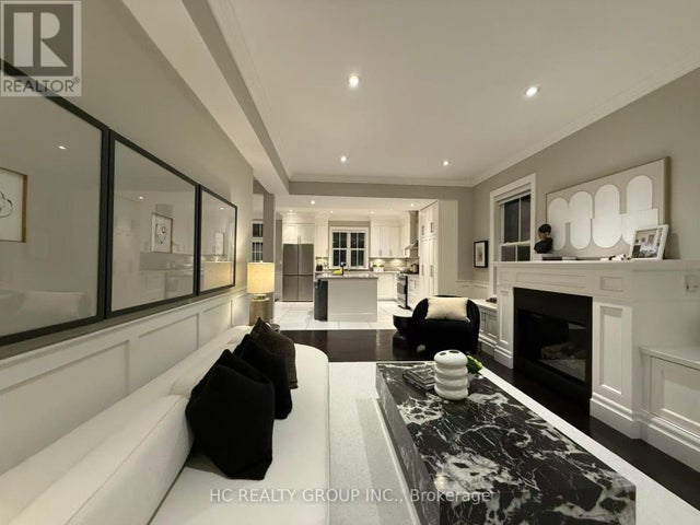 8 Beech Street, Markham (old Markham Village)