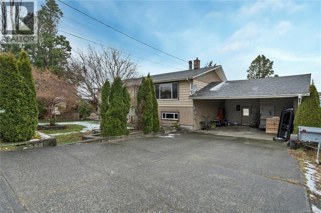 400 Englewood Dr, Port Mcneill