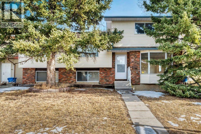 56 Cedarwood Hill Sw, Calgary