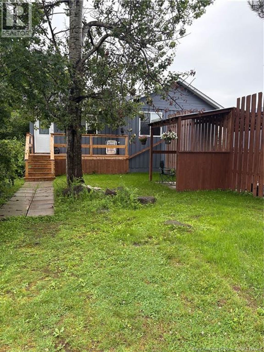 29 Railway Avenue, Pointe-Du-Chêne