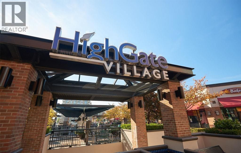 601 7088 Salisbury Avenue, Burnaby