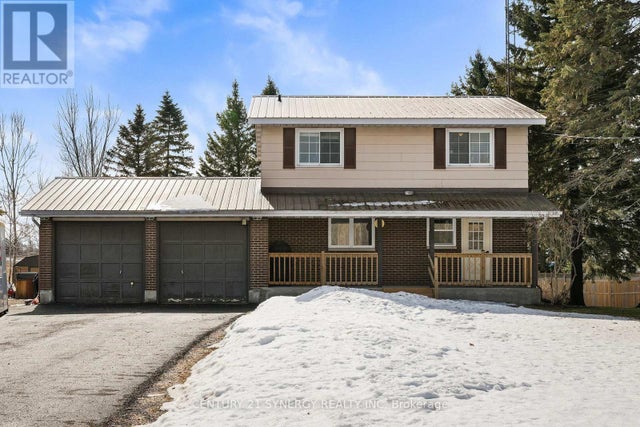 15658 County 43 Road, North Stormont