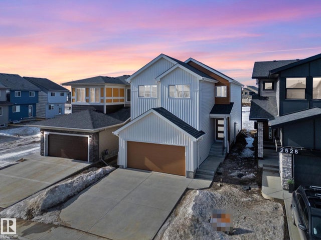 2524 211 St Nw, Edmonton