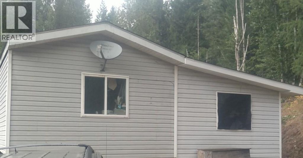 2301 Trinity Valley Road, Lumby