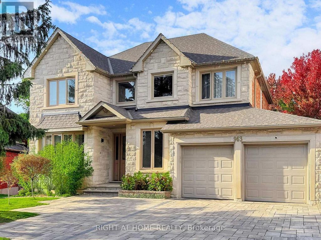 963 Northern Prospect Crescent, Newmarket (stonehaven-Wyndham)