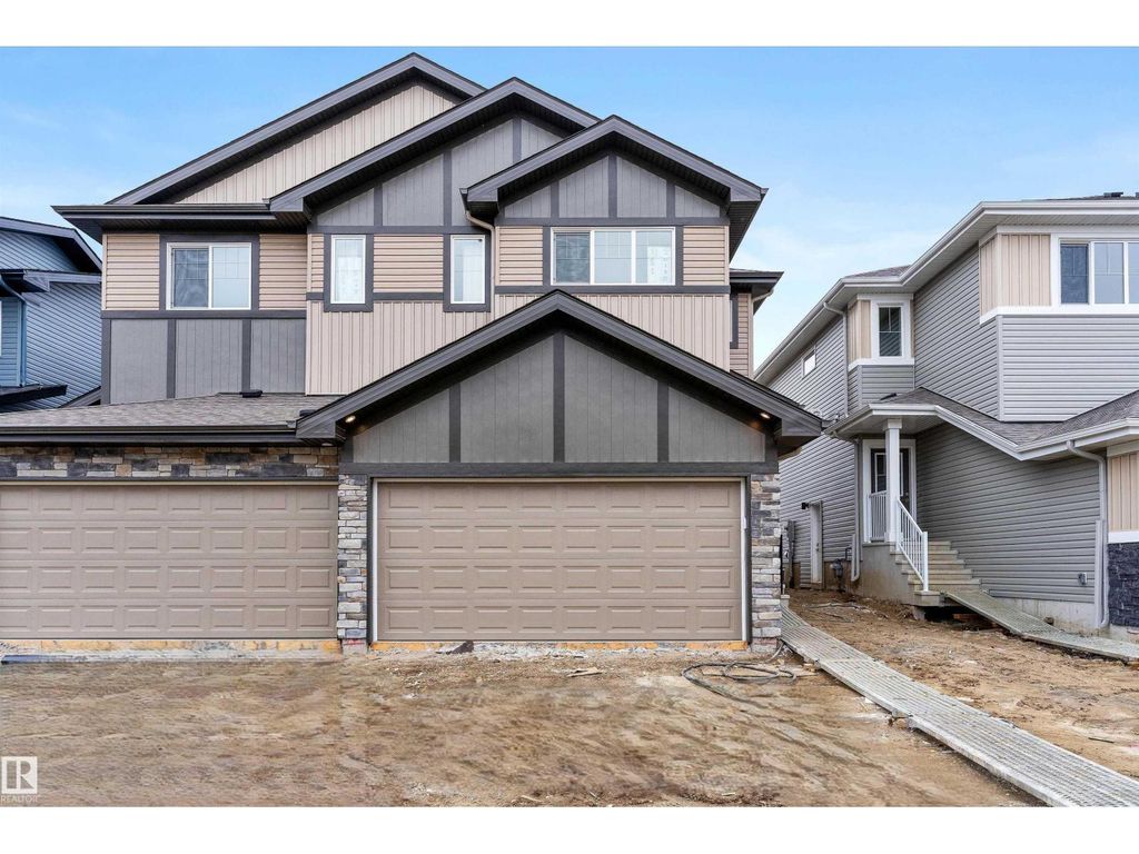924 18 Av Nw, Edmonton