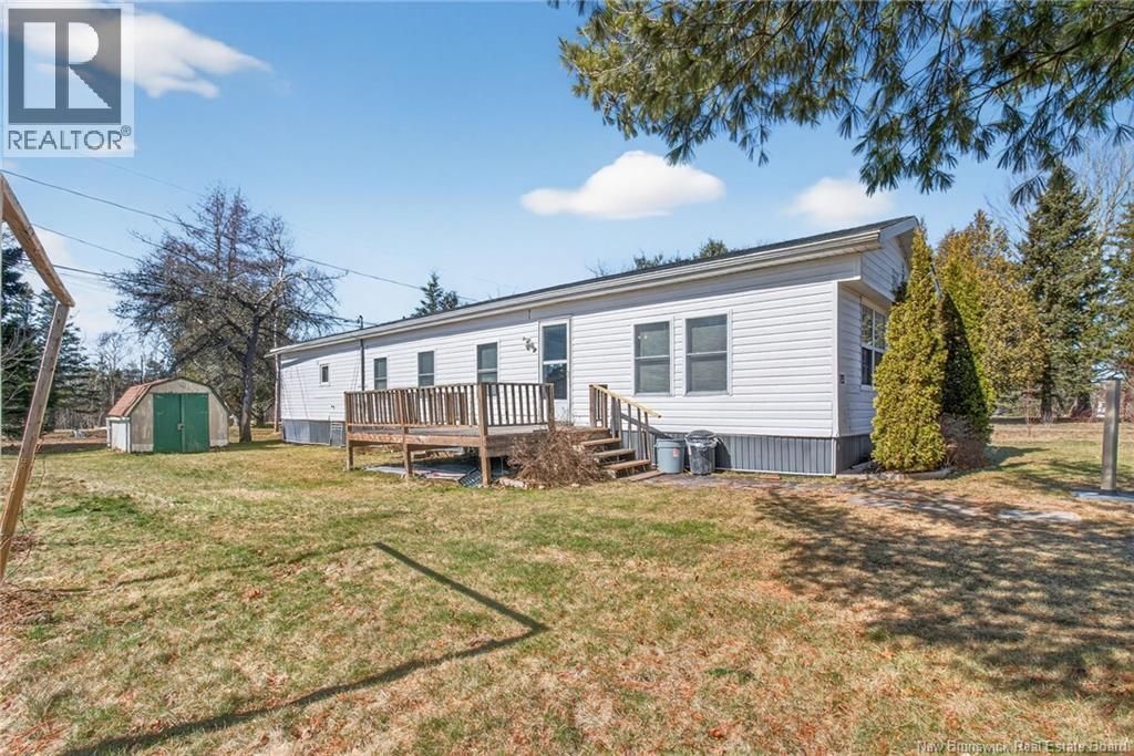 84 Biddington, Moncton