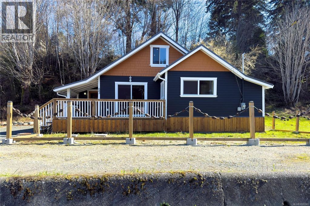 683 Green Rd, Quadra Island