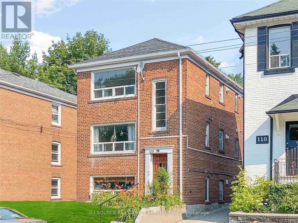 2 - 116 Eastwood Road, Toronto (woodbine Corridor)