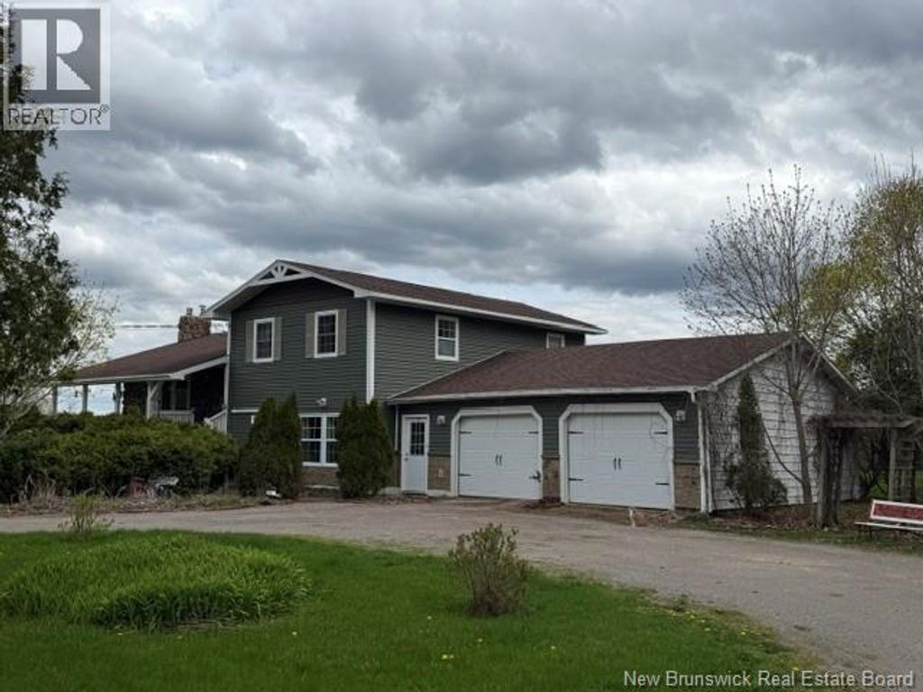 1568 Route 885, Havelock