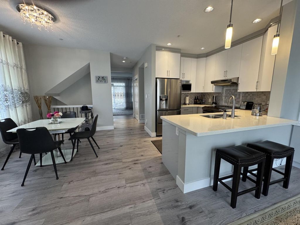 19 2689 Parkway Drive, Surrey