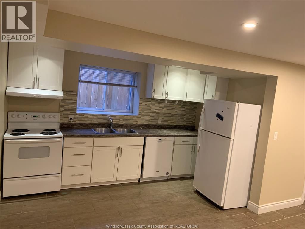 829 Arthur Avenue Unit# Basement, Windsor