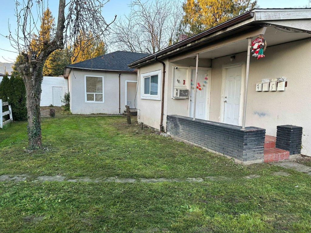 46167 Cleveland Avenue|chilliwack Proper East, Chilliwack