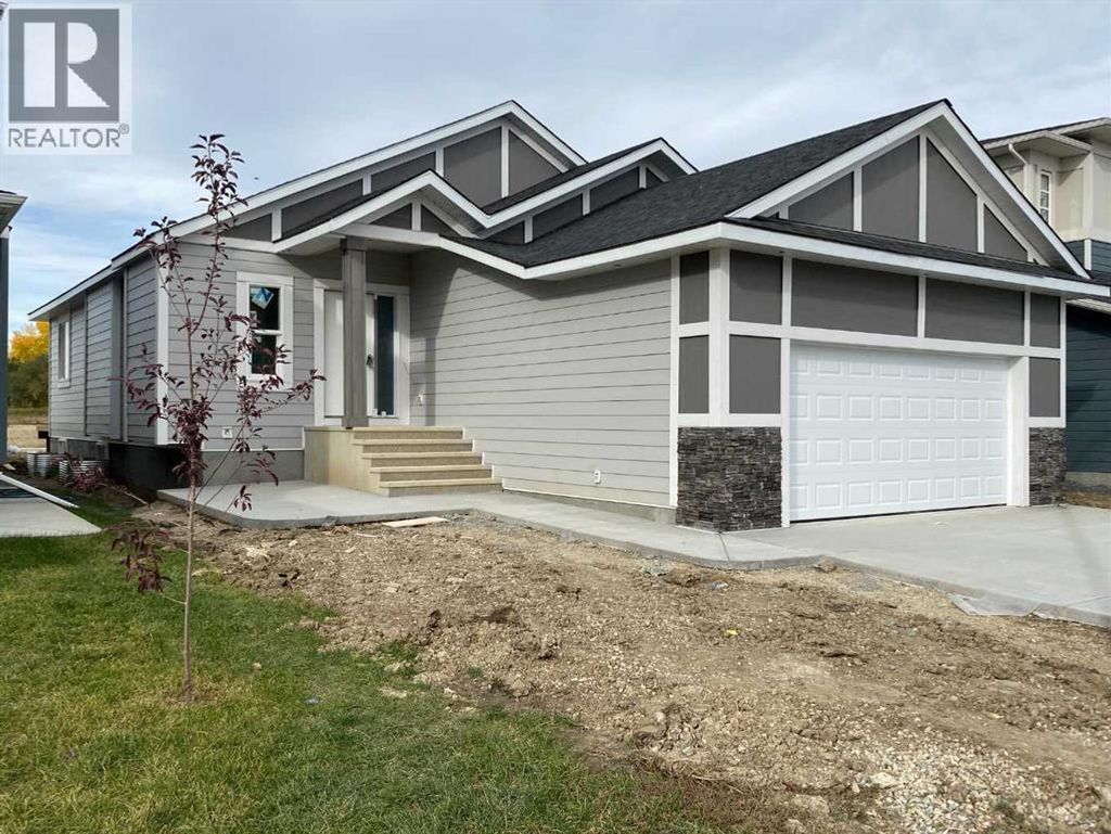727 Mandalay Avenue Nw, Carstairs