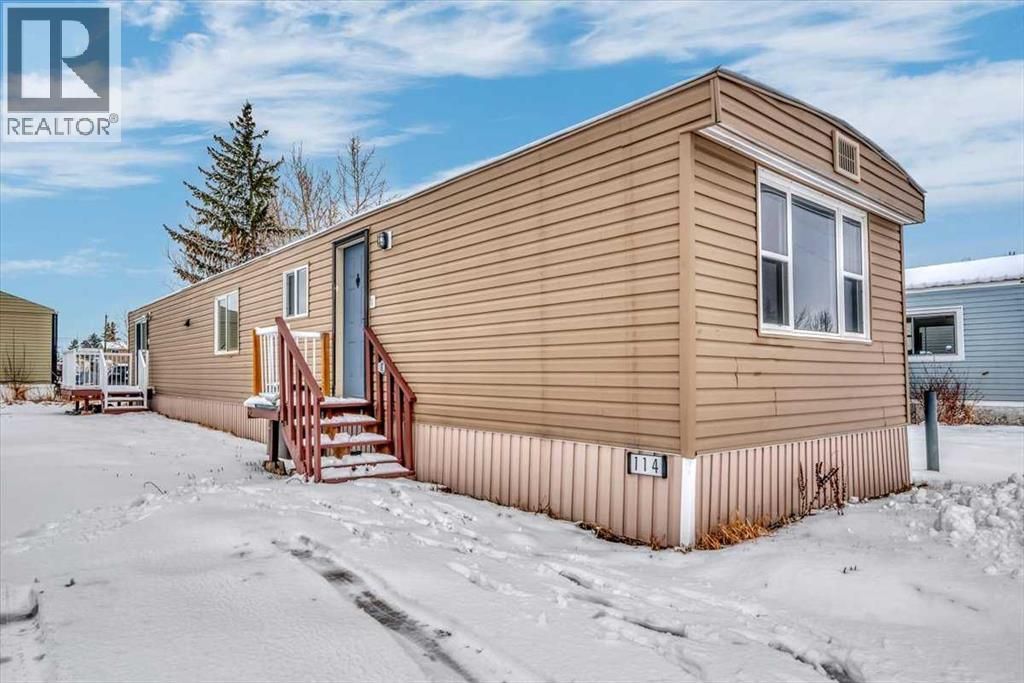 114, 6220 17 Avenue Se, Calgary