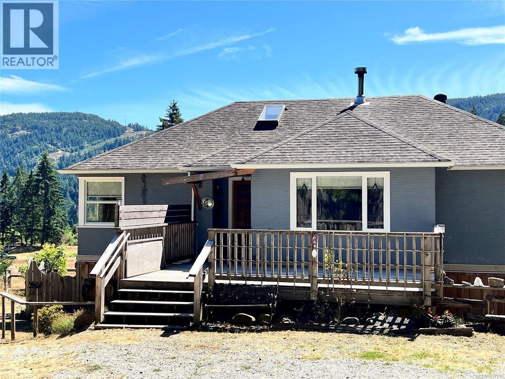 133 Baker Rd, Salt Spring