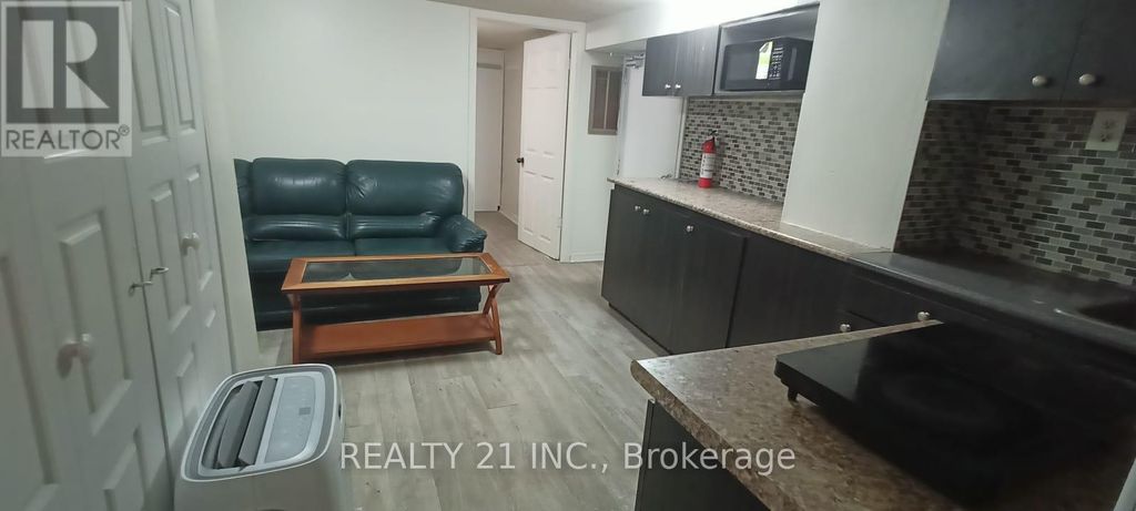 Basement - 571 Danforth Road, Toronto (clairlea-Birchmount)