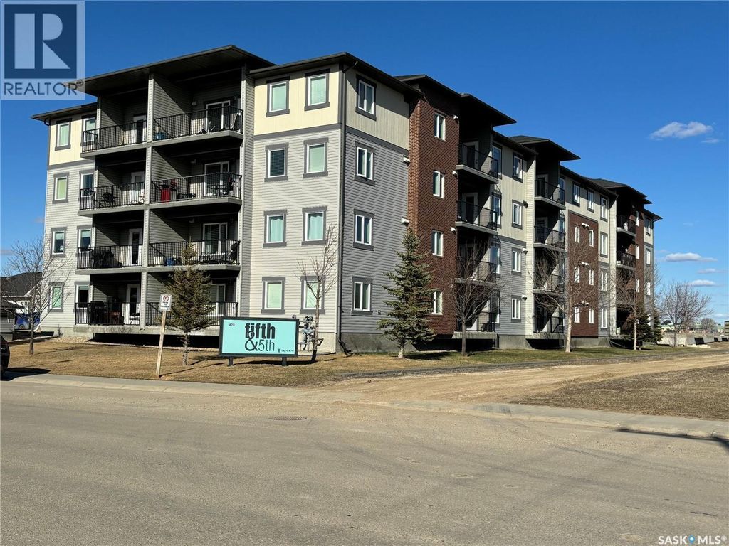 205 820 5th Street Ne, Weyburn