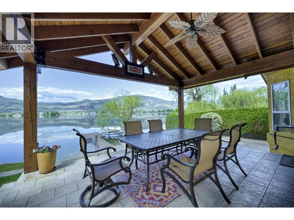 45 Harbour Key Drive, Osoyoos