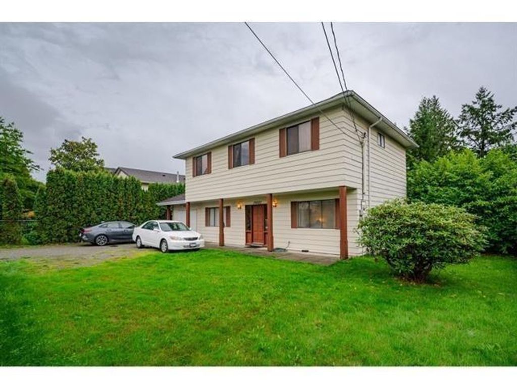 19680 56 Avenue, Langley