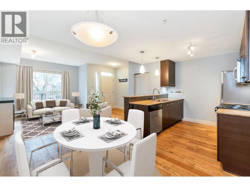 103 2343 Atkins Avenue, Port Coquitlam
