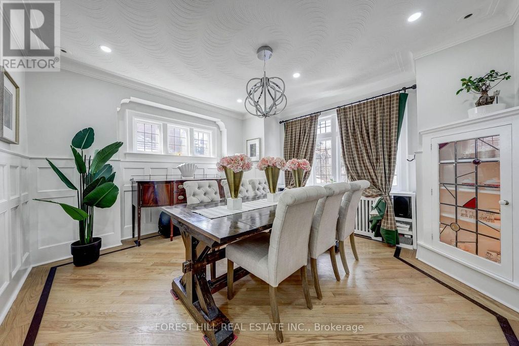 607 Spadina Road, Toronto (forest Hill South)