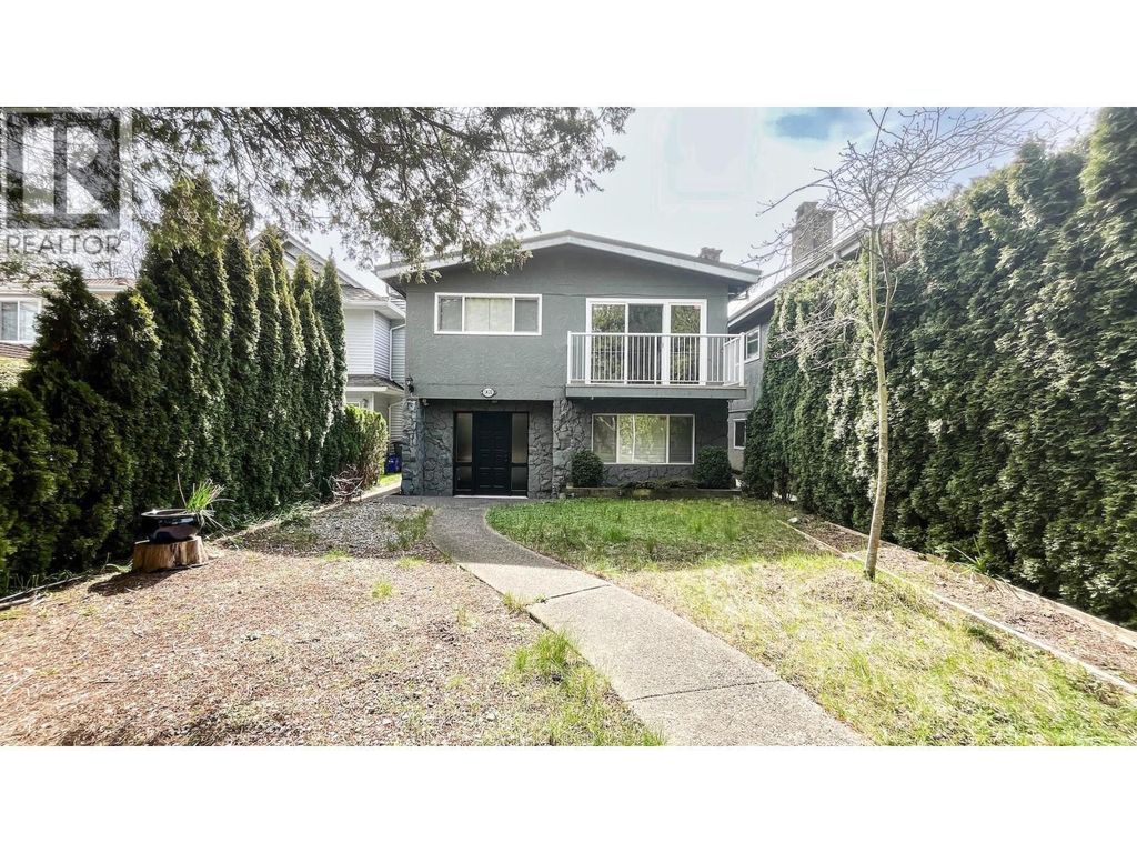 1420 Park Drive, Vancouver