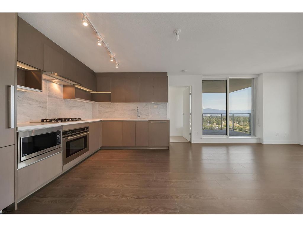 4508 13696 100 Avenue, Surrey