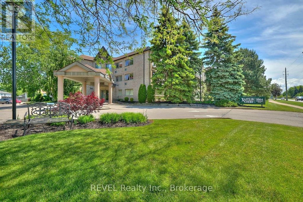 301 - 3364 Montrose Road, Niagara Falls (mt. Carmel)