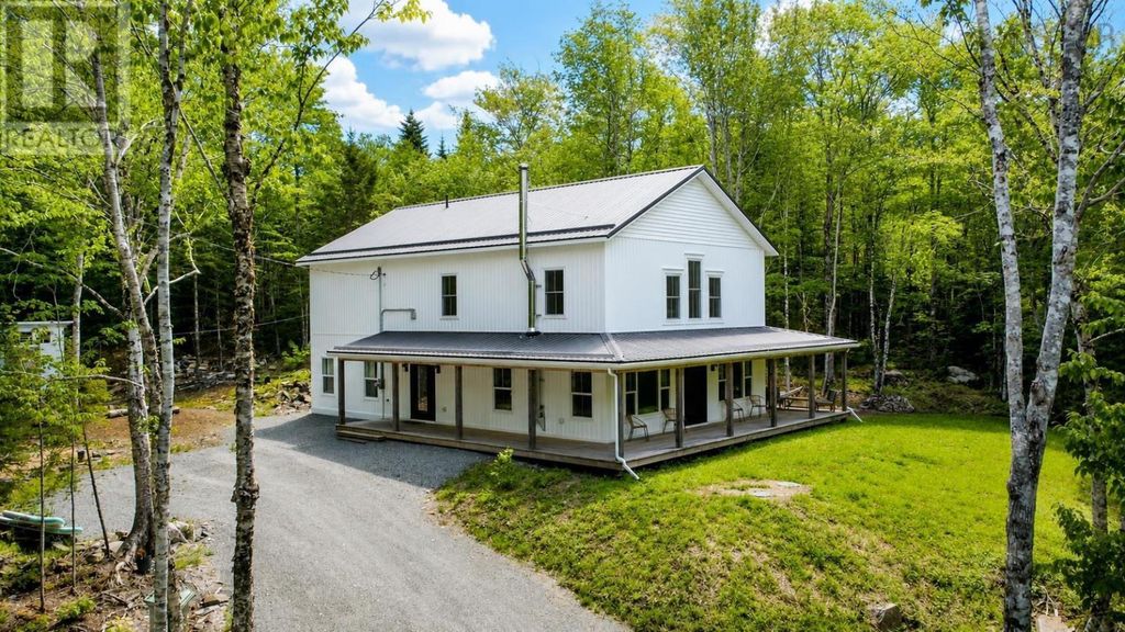 64 Lily Lake Road, Lakelands