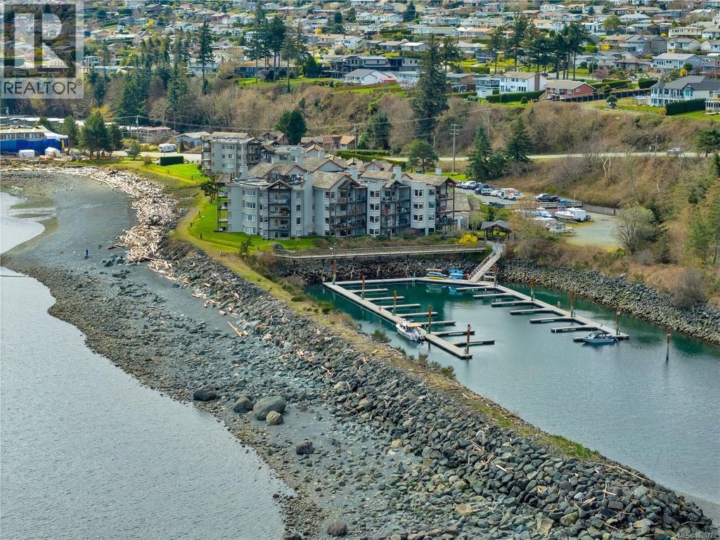 1401 27 Island Hwy S, Campbell River