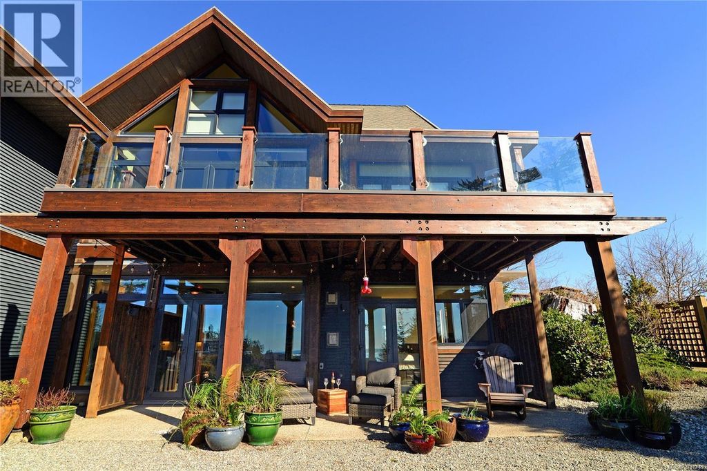 108 554 Marine Dr, Ucluelet