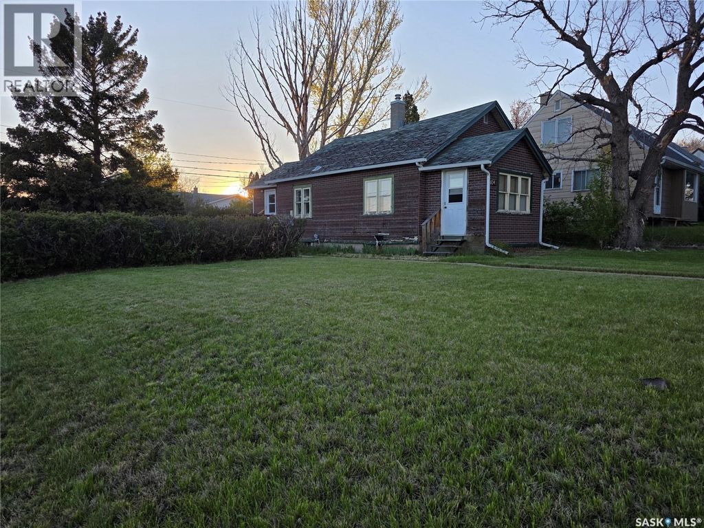 604 3rd Avenue Nw, Swift Current