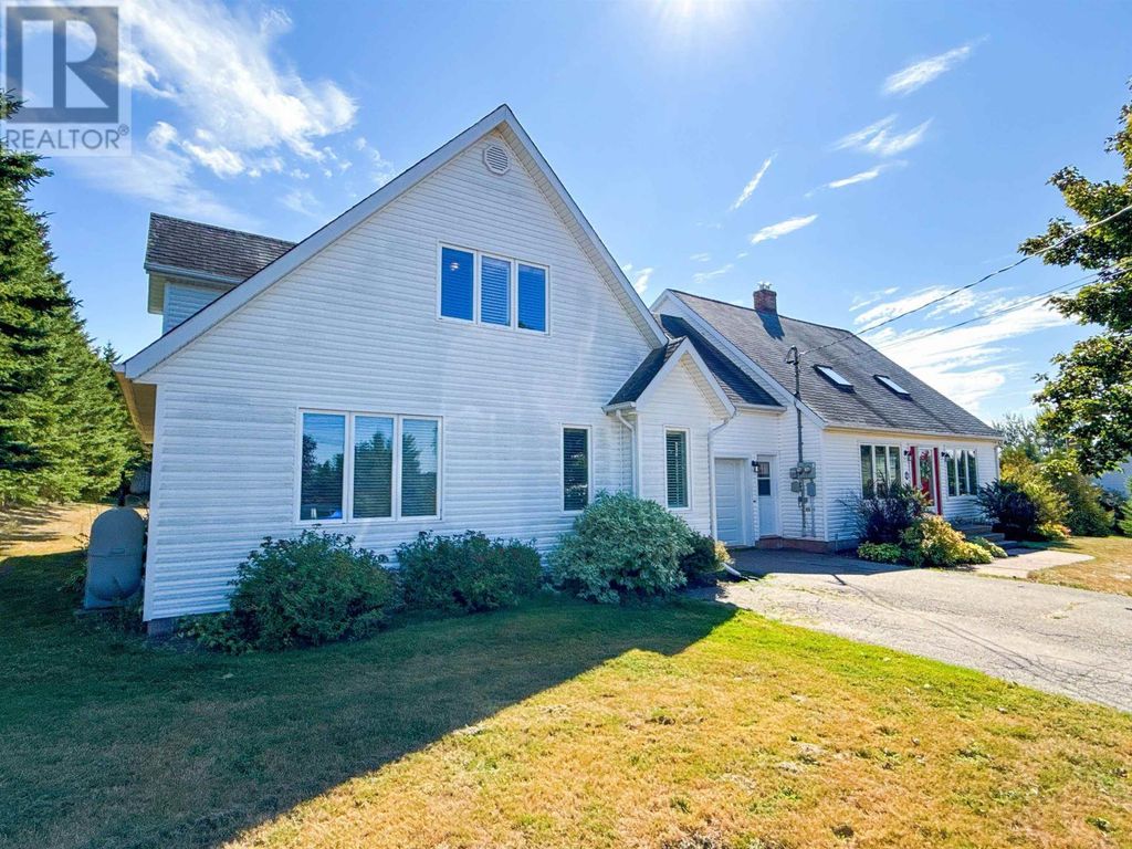 6 Fox Run Drive, West Royalty
