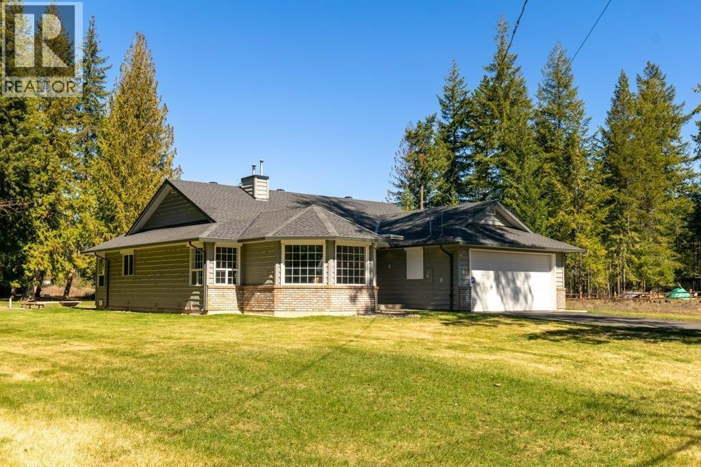 3789 Zinck Road, Scotch Creek