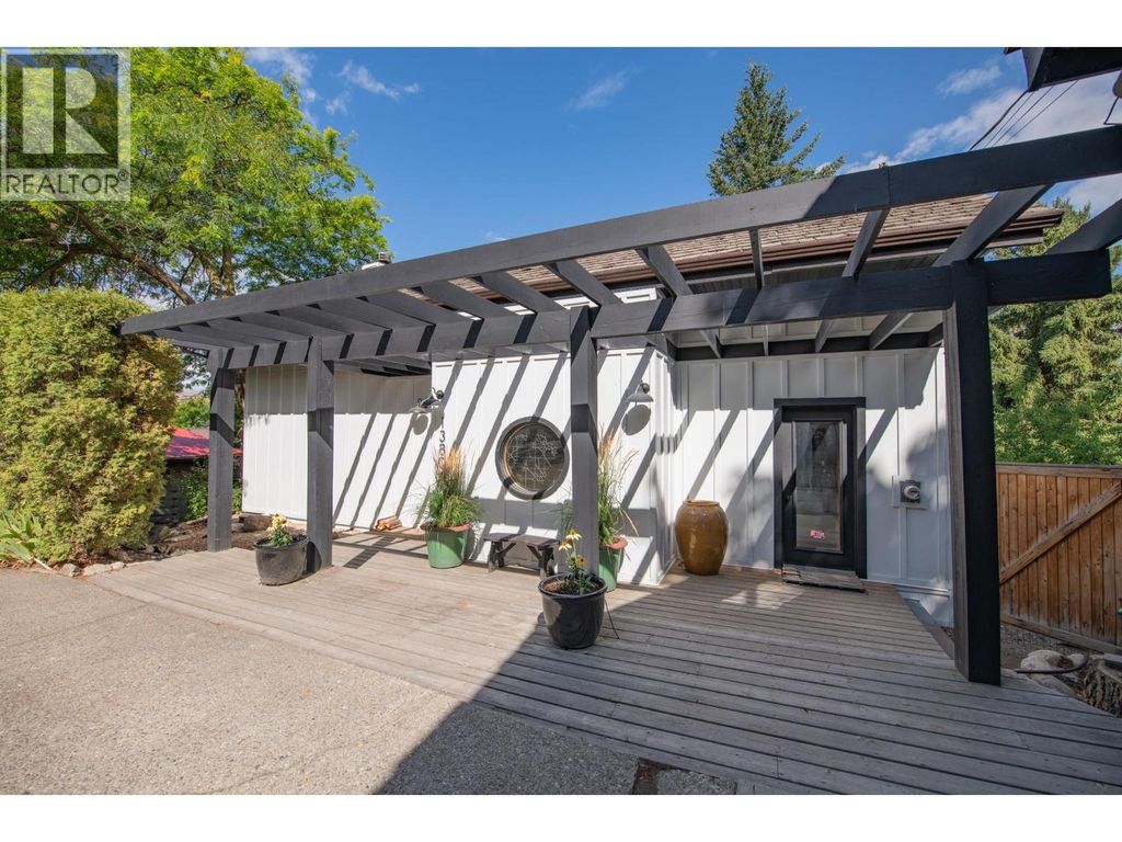 13804 Ponderosa Way, Coldstream