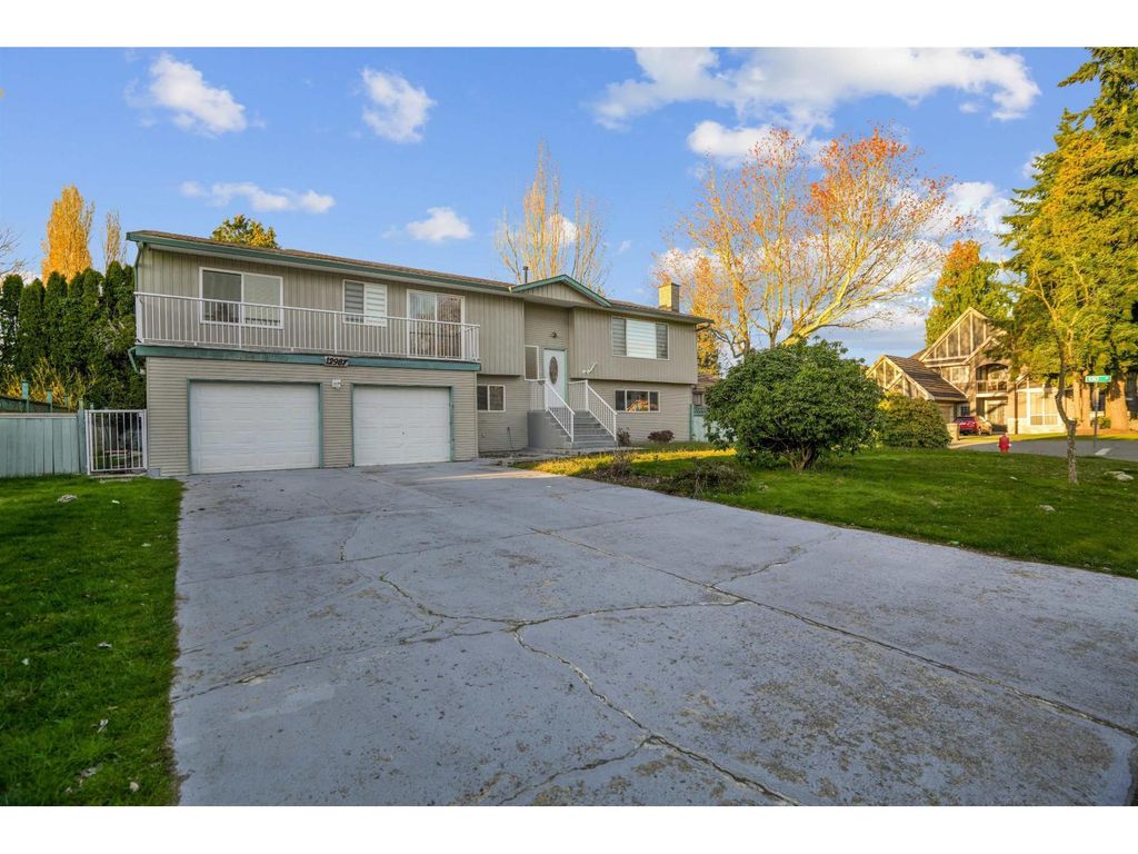 12987 62 Avenue, Surrey
