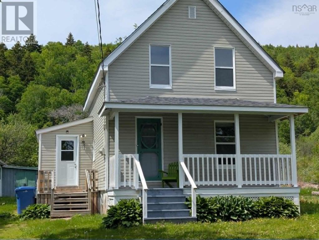 6183 Highway 209, Fraserville