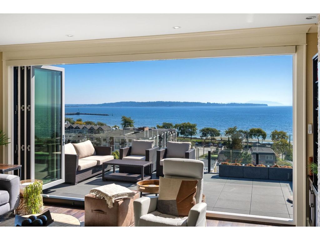 14786 Mcdonald Avenue, White Rock