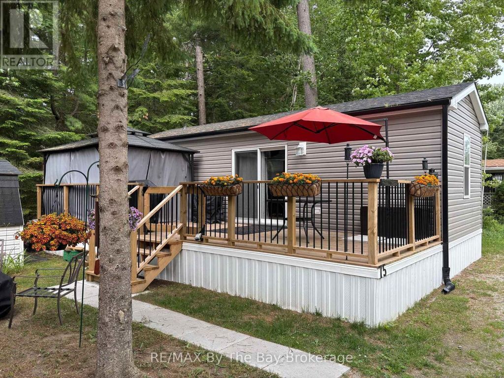 75 - 85 Theme Park Drive, Wasaga Beach