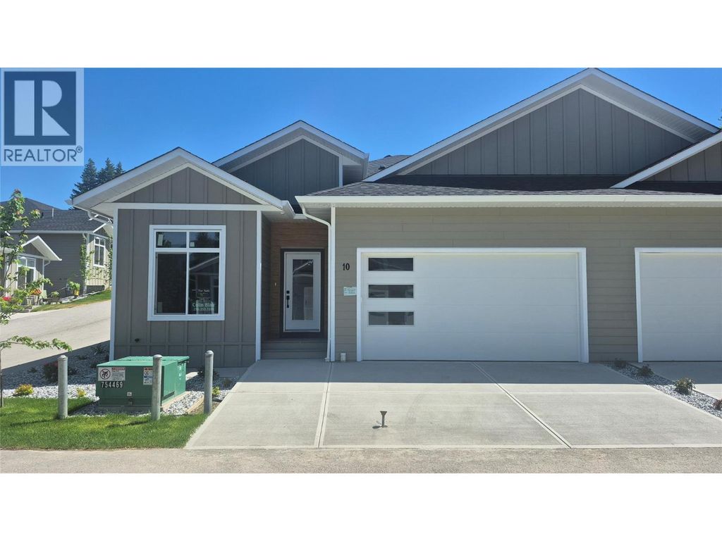 231 20 Street Ne Unit# 10, Salmon Arm