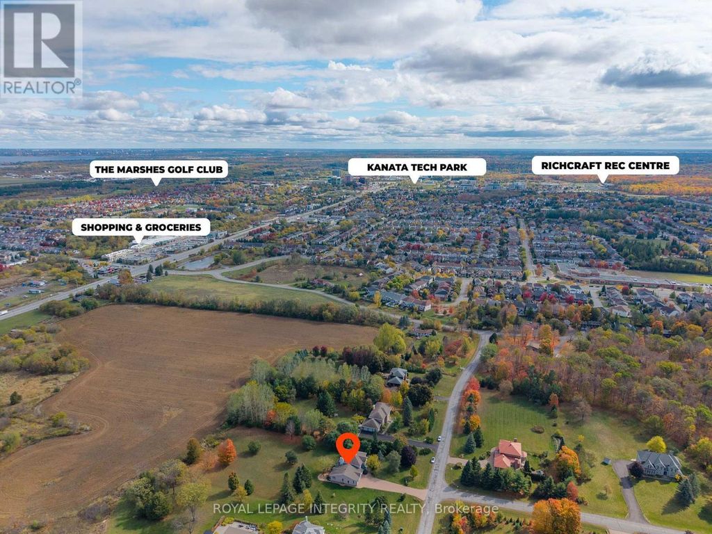6 Marchbrook Circle, Ottawa