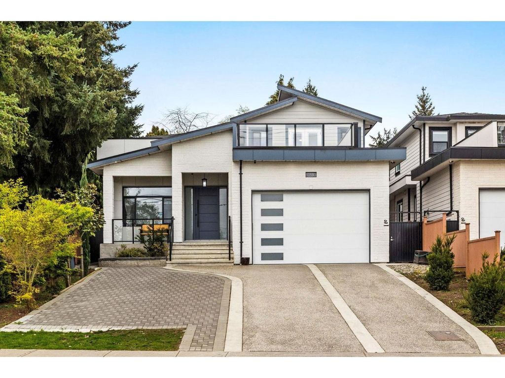 10590 River Road, Delta