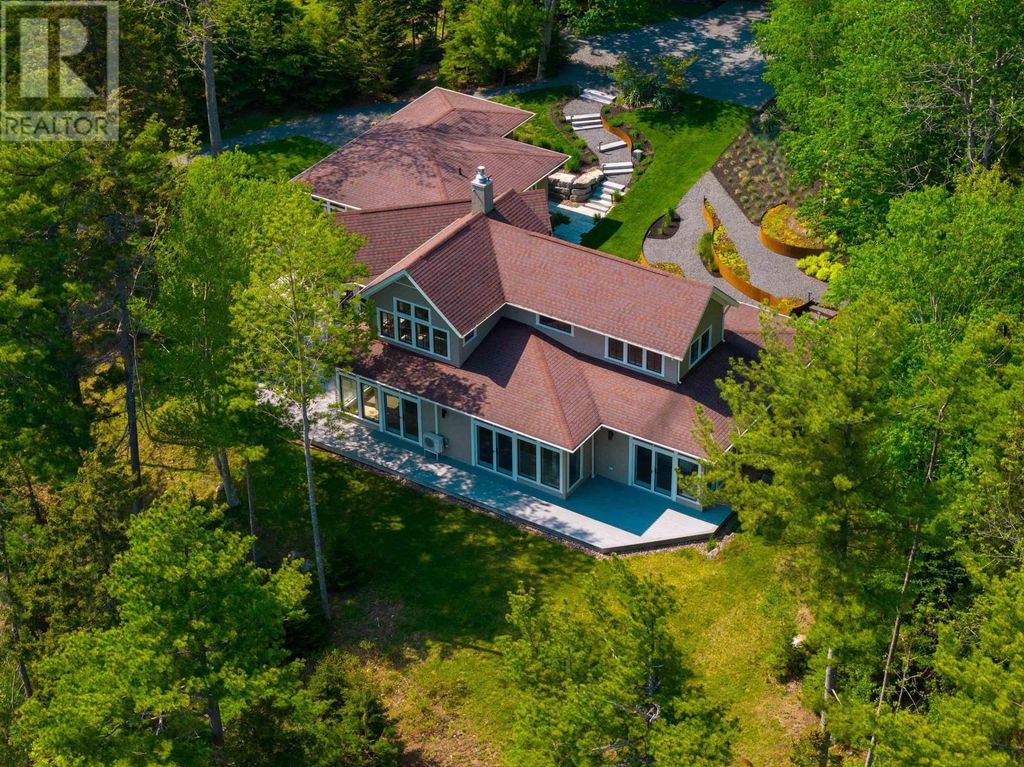 32 Himmelman Lane, Herman's Island